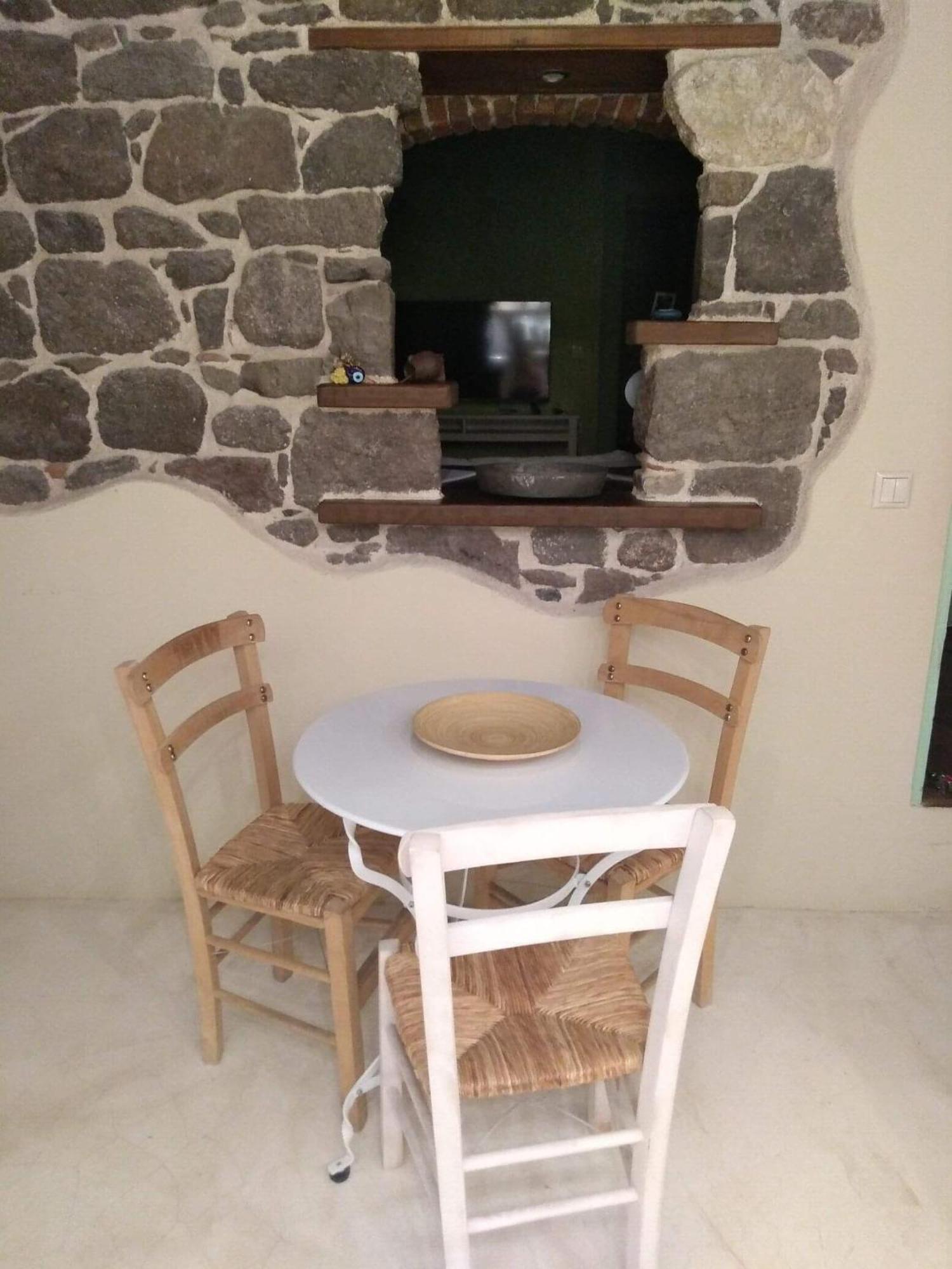 Molyvos Boutique House Metímna Exterior foto
